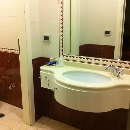 מלון Carpino Mangone (Cosenza)