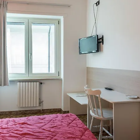 فندق Carpino Mangone (Cosenza)
