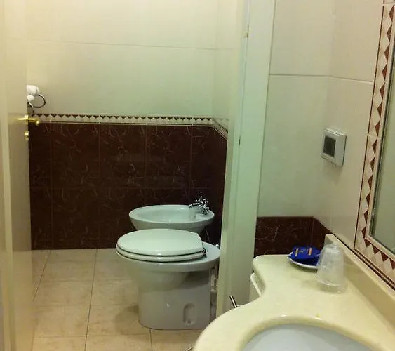 卡皮诺酒店 * 曼贡