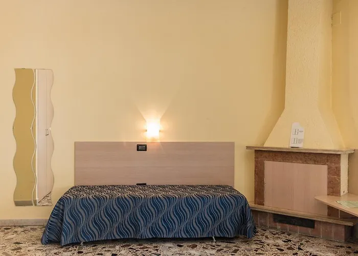 卡皮诺酒店 曼贡