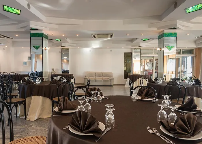 酒店 卡皮诺酒店 曼贡